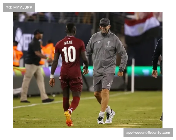 关键对位：阿什拉夫与拉菲尼亚的边路攻防将成为比赛胜负手